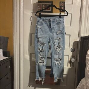 Trendy Distressed Boyfriend Jeans in Light Blue